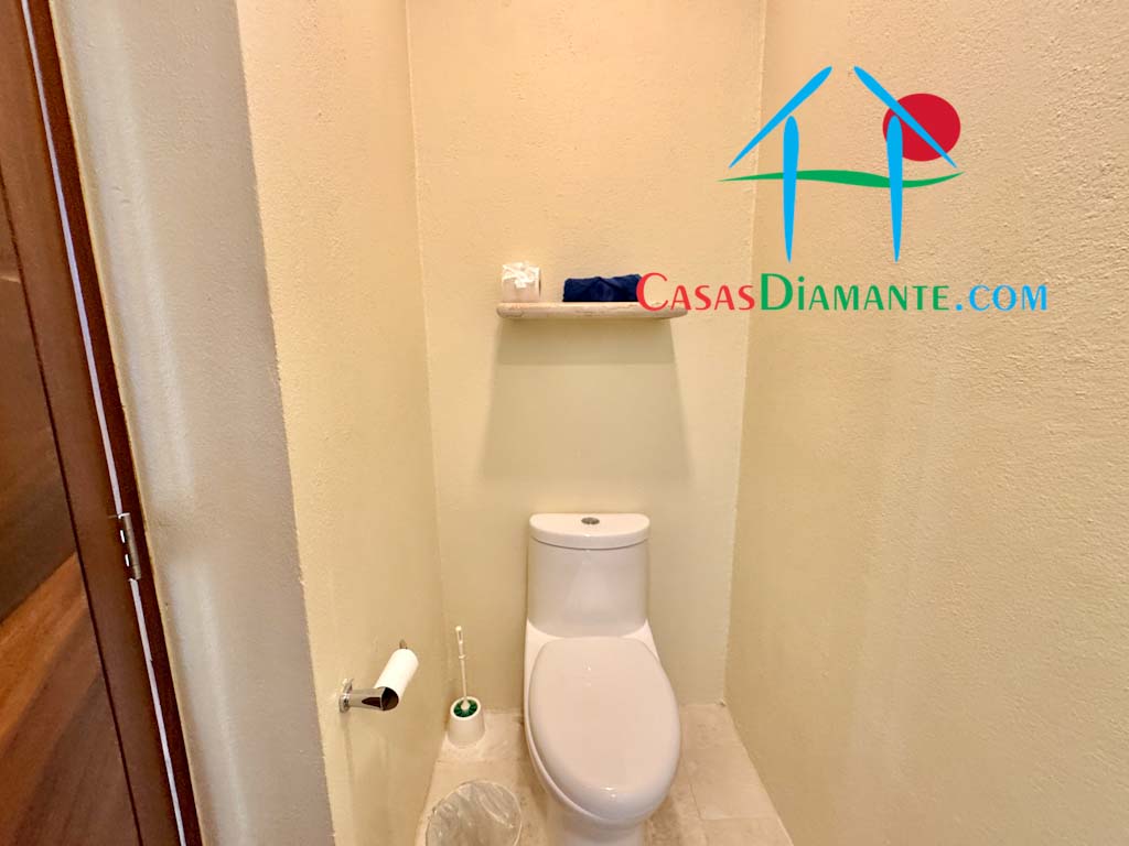 Real Diamante Casa Tierra - Baño de visitas 1